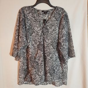 Monalisa Black and White Plus 1X Top